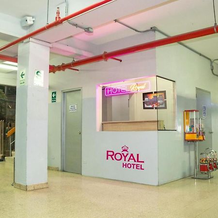 איקה Hotel Royal מראה חיצוני תמונה